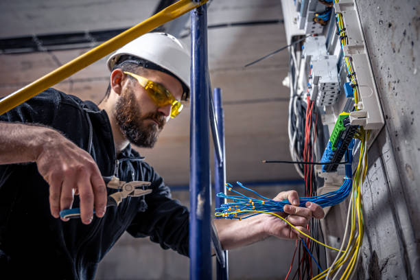 Best Emergency Electrical Repair  in St Anthony, MN